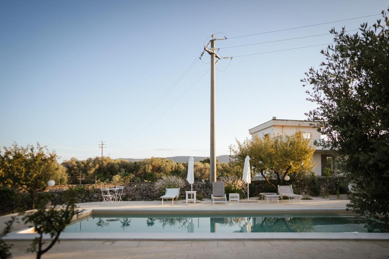 Prestigiosa Villa Con Piscina Condominiale Monopoli Εξωτερικό φωτογραφία